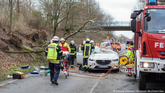 ევროპაში ორი ქარიშხლის შედეგად, რვა ადამიანი დაიღუპა