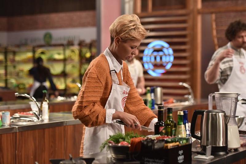 "ბევრი ვიწვალე, მაგრამ ჟიურიმ მაინც მე გამიშვა..." - მარტა ბარამიძის პირველი კომენტარი "მასტერშეფის" დატოვების შემდეგ