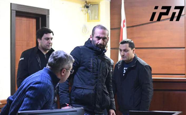 "არ არის ბიძინა ივანიშვილის ნათესავი, რიგითი მოკვდავია" -  რას ამბობს ადვოკატი მურად წურწუმიას საქმეზე დაკავებულ ვახტანგ ბურძენიძეზე