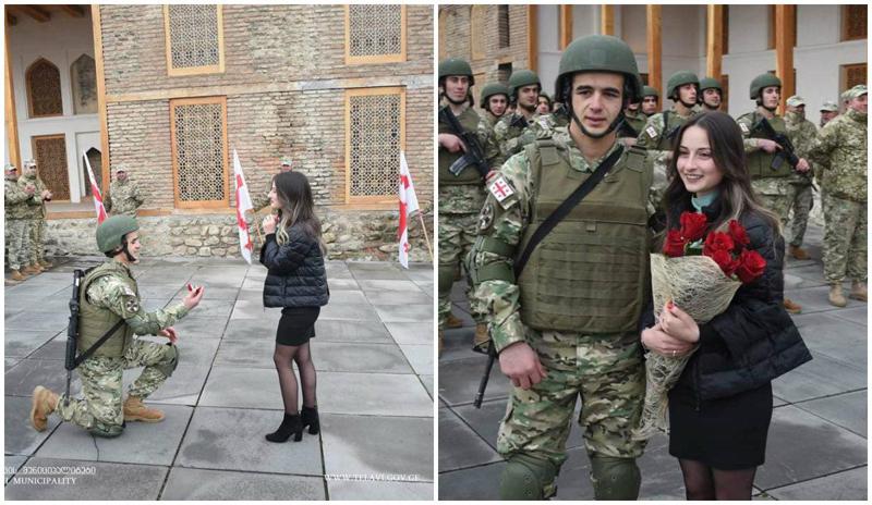 თელავში ფიცის დადების ცერემონიაზე წვევამდელმა შეყვარებულს ხელი სთხოვა - "იმდენად მოულოდნელი იყო ამდენ ხალხში... უზომოდ ბედნიერი ვარ"