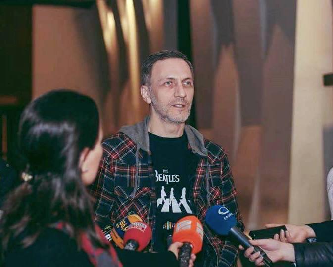 "ვწუხვარ, რაც ივანიშვილისგან ფული ავიღე, ვერ დავაბრუნებ.." -  ვინ ბლოკავს დიმიტრი ტატიშვილს და რას საყვედურობს თეატრის ხელმძღვანელობას