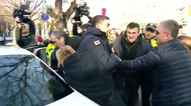 დაპირისპირება პროკურატურასთან - დაკავებულია ზვიად კუპრავა და კიდევ ერთი პირი