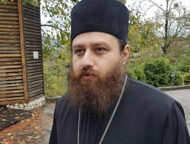 მღვდელ-მონაზონს, რომელმაც დეკანოზი გიორგი მამალაძე აზიარა, მღვდელმსახურება აეკრძალა