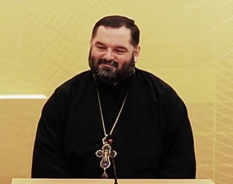 "მის მრევლს მინდა გითხრათ: თქვენ ხართ ბედნიერი, რადგან ამ მამაოსთან გაქვთ საქმე" - რას წერს ინტერნეტმომხმარებელი, რომლის შვილმა ლეიკემია დაამარცხა