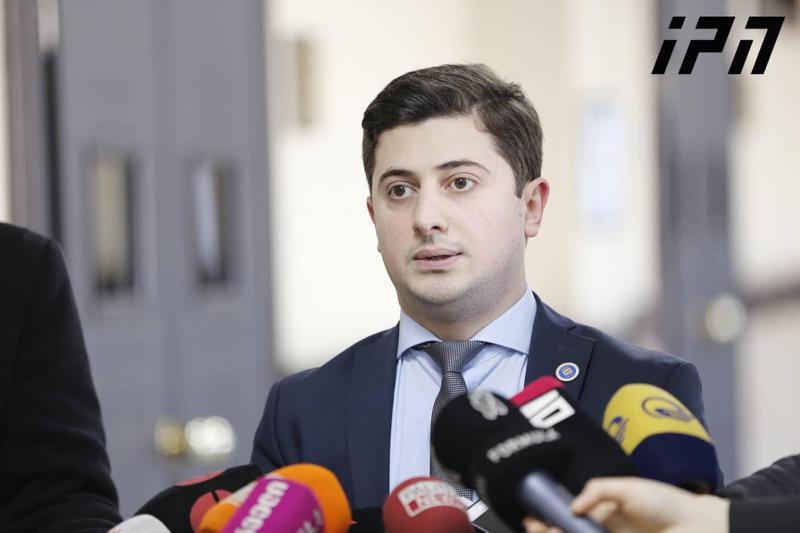 "უტყუარად დასტურდება ბრალდებულ ზაზა მურჯიკნელის მიერ ქმედების ჩადენა" - რა მტკიცებულებებზე საუბრობს პროკურორი