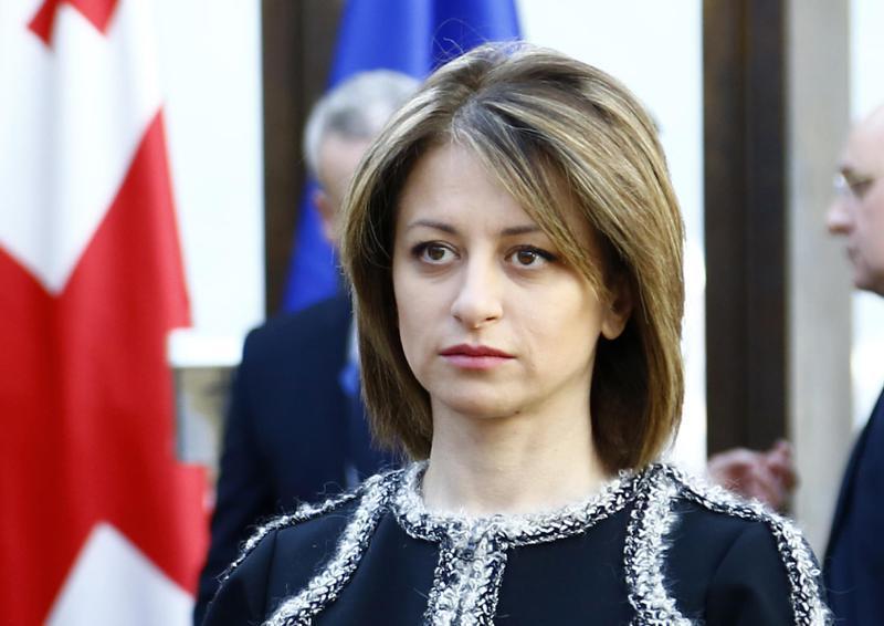 "3 ადამიანი, რომელთაც კორონავირუსი ახლახან დაუდასტურდა, ერთი ოჯახის წევრები არიან და მათი მოგზაურობის ისტორია აშშ-ს უკავშირდება"