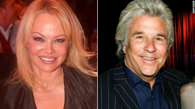 პამელა ანდერსონი 74 წლის პროდიუსერს 12-დღიანი ქორწინების შემდეგ დაშორდა