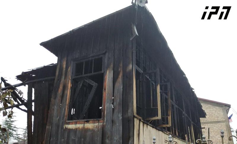 ბაღდათში სახლში, სადაც 6 ადამიანი დაიწვა, ხანძარი სავარაუდოდ, ბუხრიდან გაჩნდა