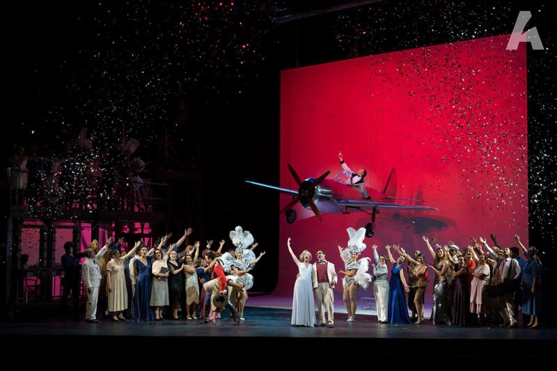 ჰოლივუდი ოპერაში