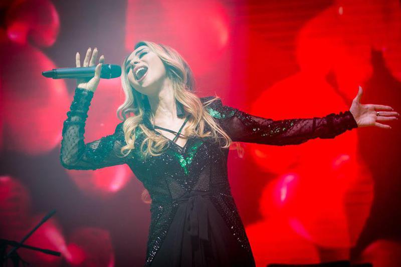 "ჰეიდარ ალიევმა ჩემი სახელი ყველას გაამეორებინა: "ეს დაიმახსოვრეთო!" - მანანა ჯაფარიძის არნახული წარმატება აზერბაიჯანში და ოჯახური ტრაგედიები