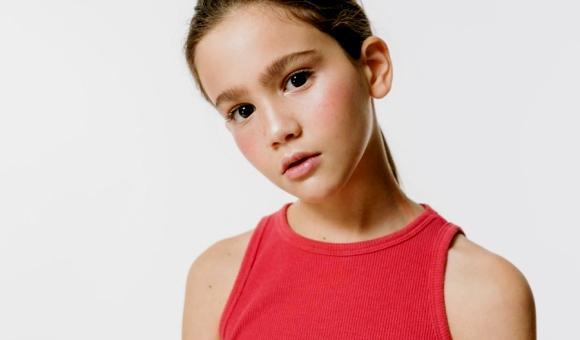 10 წლის ქართველი გოგონა, რომელმაც ლოს-ანჯელესის კინოფესტივალზე გაიმარჯვა - "შემთხვევით ვიპოვეთ ვიდეოები, სადაც საყვარელ პერსონაჟებს ასახიერებდა"