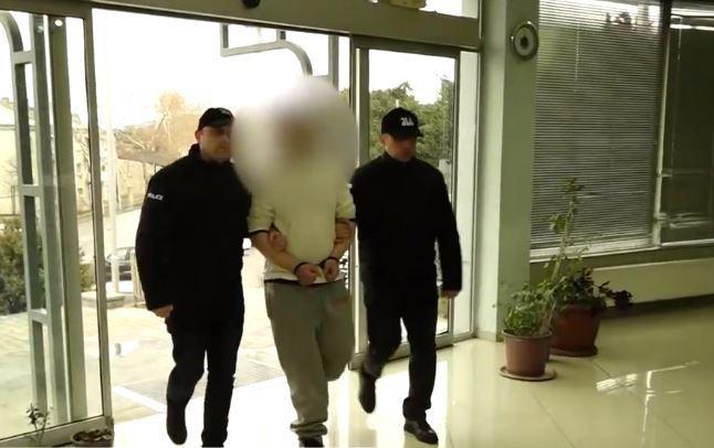 "ოთხი სკოლა აქვს გამოცვლილი ბავშვს... იყო ბულინგის მსხვერპლი" - რას ამბობს ადვოკატი დედისა და ბებიის მკვლელობაში ბრალდებულზე