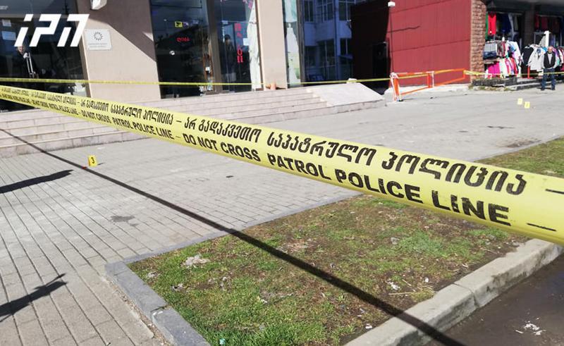 ქობულეთში, ცეცხლსასროლი იარაღით ახალგაზრდა მამაკაცი დაჭრეს