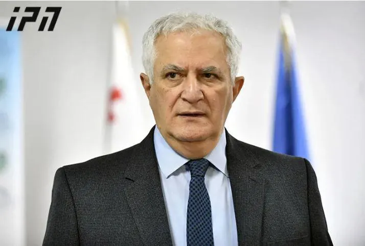 რა შეზღუდვების დაწესებაზე საუბრობს ამირან გამყრელიძე - "იქნება წერტილოვანი შეზღუდვები"