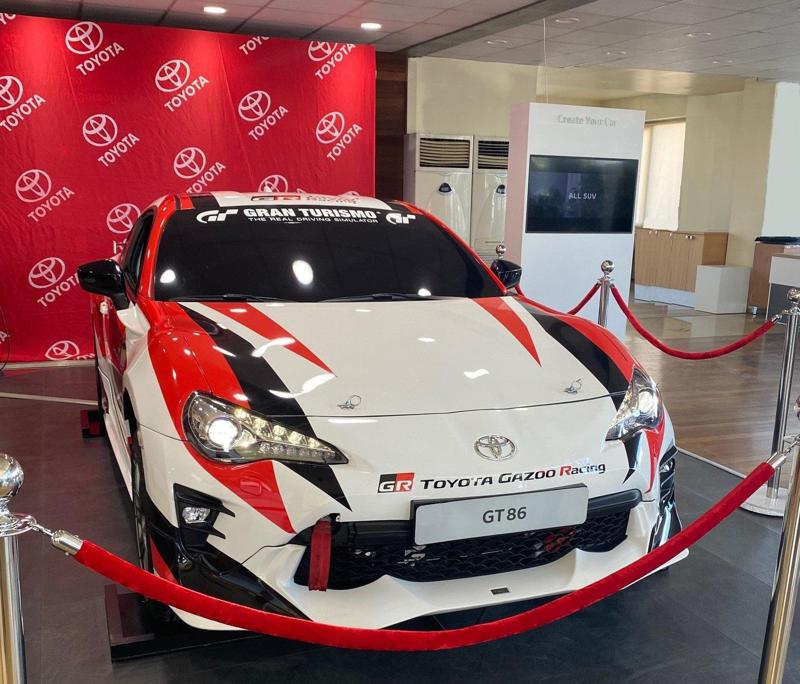 „ტოიოტა ცენტრ თბილისმა“ საავტომობილო რბოლის მოყვარულებს სასიამოვნო სიურპრიზი მოუმზადა