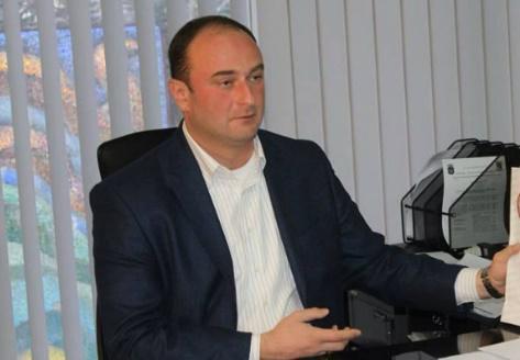 ბორჯომის მერმა ბაკურიანში უკანონო მშენებლობების მფარველობის სანაცვლოდ მეწარმეს 10 500 ლარი მოსთხოვა - სუს-ი