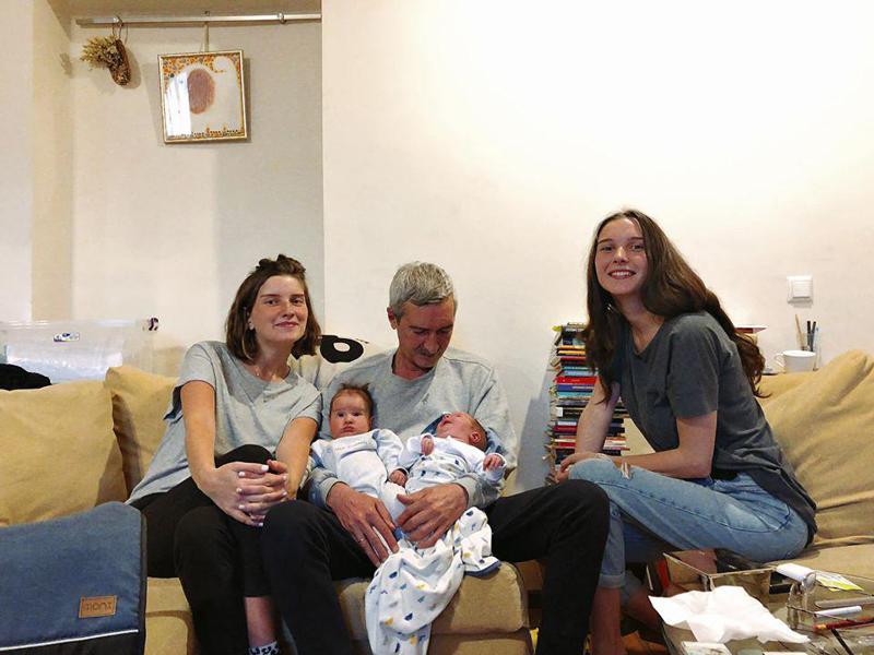 "დედა რომ გარდაიცვალა, მამა სამსახურში აღარ დადიოდა... გადაგვატანინა ეს ტრაგედია" - რას ყვება პაატა იმნაძის ოჯახზე მისი ქალიშვილი