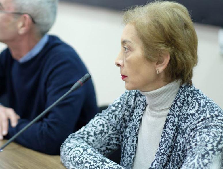 "გარეთ უნდა ისეირნოთ, თუმცა არ არის საჭირო ჯგუფებად სიარული" - ხათუნა ზახაშვილი