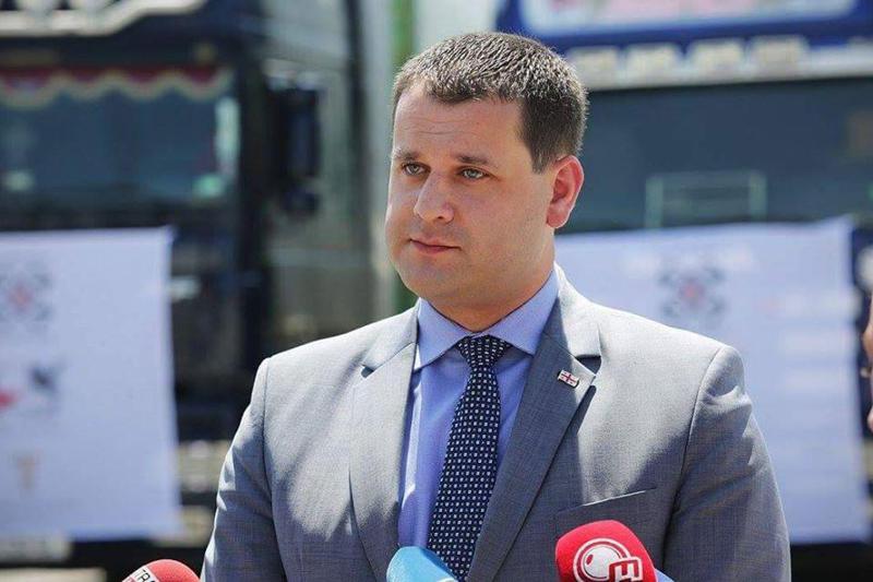 ეკონომიკის მინისტრის მოადგილე თვითიზოლაციაშია - რას წერს გენადი არველაძე