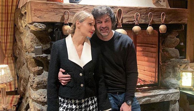 "როცა ვირუსი აფეთქდა, იქ არ იმყოფებოდა" - რას ამბობს კახა კალაძე ანუკი არეშიძეზე, რომელიც მილანსა და პარიზში მოდის კვირეულებს დაესწრო