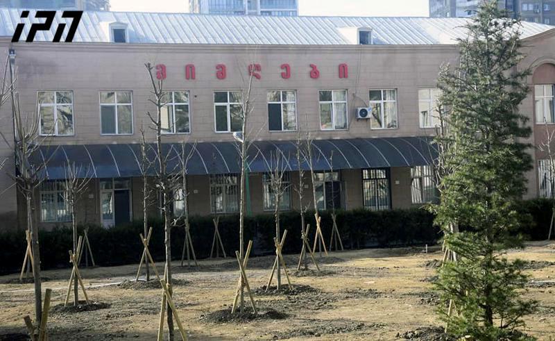 გუშინ შეყვანილი პაციენტებიდან ერთ-ერთის მდგომარეობა შედარებით მძიმეა - უახლესი ინფორმაცია ინფექციურიდან