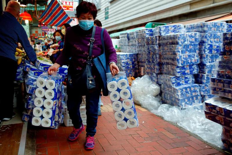 ადამიანები ტუალეტის ქაღალდს ისტერიკულად ყიდულობენ - "კორონა პანიკა" ავსტრალიასა და დიდ ბრიტანეთში