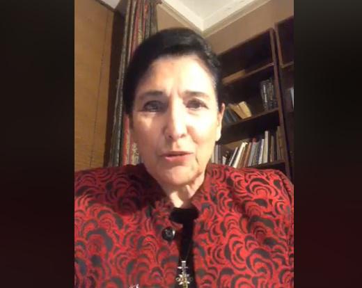 "არც მეგობრები მყავს სახლში, არც დაბადების დღეს ვიხდი... არ არის ამის დრო" - იუბილარი სალომე ზურაბიშვილი მიმართვას ავრცელებს