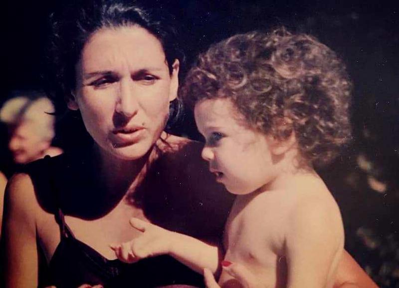 "რომ არ მყავდე, ჩემ თავს ვუსურვებდი ასეთ ქალიშვილს" - პრეზიდენტი შვილს დაბადების დღეს ემოციური პოსტით ულოცავს და საზოგადოებისთვის უცნობ ფოტოს აქვეყნებს