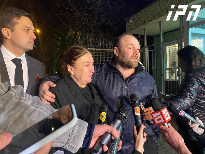 ბესიკ თამლიანმა საპატიმრო დატოვა - პროკურატურის განმარტება