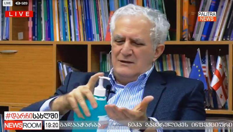 "მე ბევრ ადამიანს ვხვდები და ცოტა საშიში ვარ" - ამირან გამყრელიძე