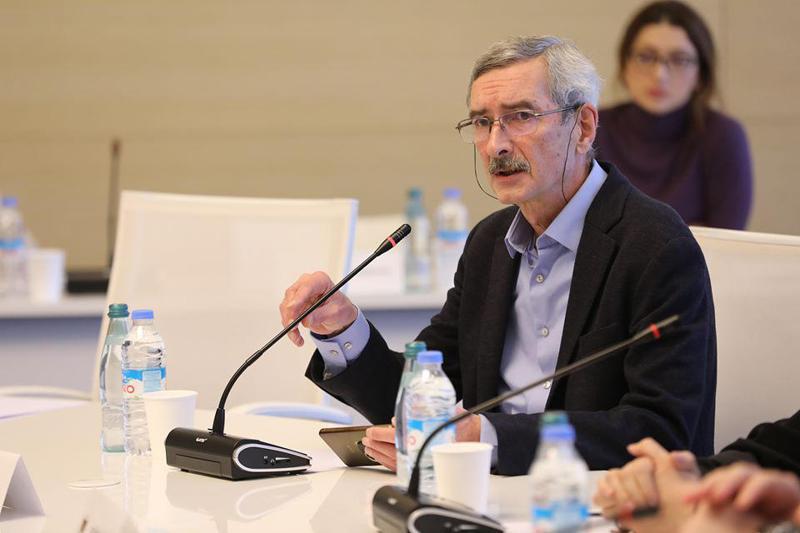 "ჩემს თანამშრომლებს ავადმყოფები სახეში ახველებენ და მათ არ ეშინიათ! აცადეთ ამ ადამიანებს" - პაატა იმნაძე