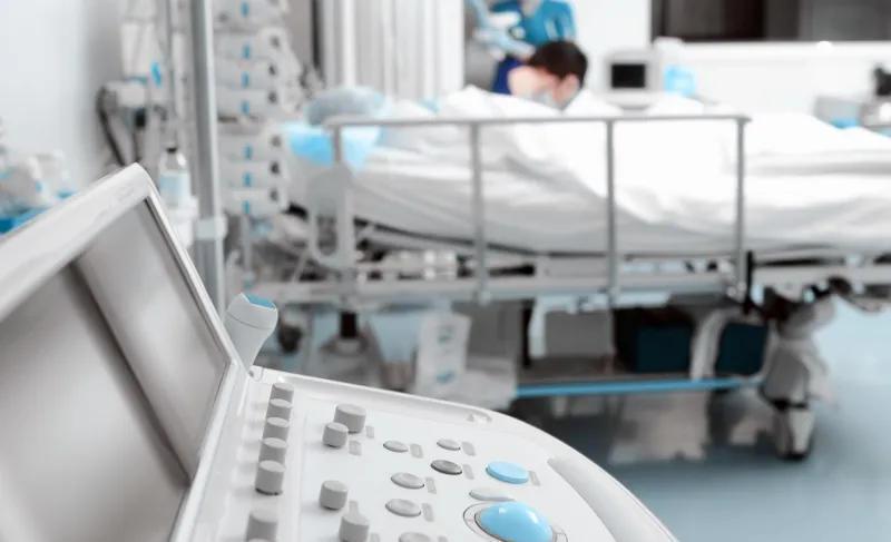 "მარნეულიდან გადმოყვანილი ჩვილი აპარატულ სუნთქვაზეა, პაციენტი მძიმეა, მაგრამ არა უიმედო"