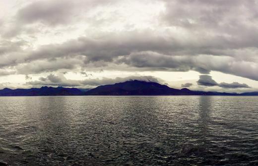 რუსეთში, კურილის კუნძულებზე ძლიერი მიწისძვრა მოხდა - გამოცხადებულია ცუნამის საფრთხე