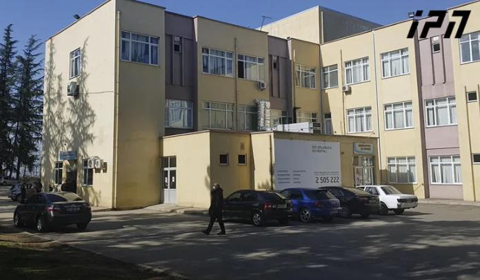 გურჯაანში ქმრის მიერ დაჭრილი ქალის ჯანმრთელობის მდგომარეობა მძიმეა