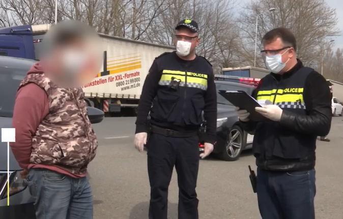 პოლიციამ 3000-3000 ლარით დააჯარიმა 7 პირი, რომლებმაც საგანგებო მდგომარეობის რეჟიმი დაარღვიეს