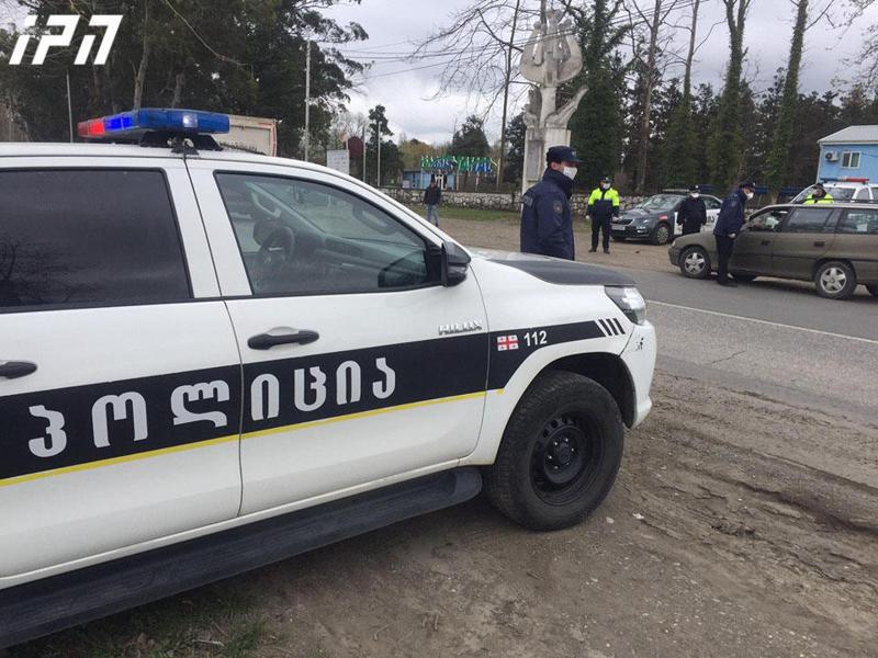 ფოთის შესასვლელ-გასასვლელში საპოლიციო ბლოკ-პოსტები განთავსდა