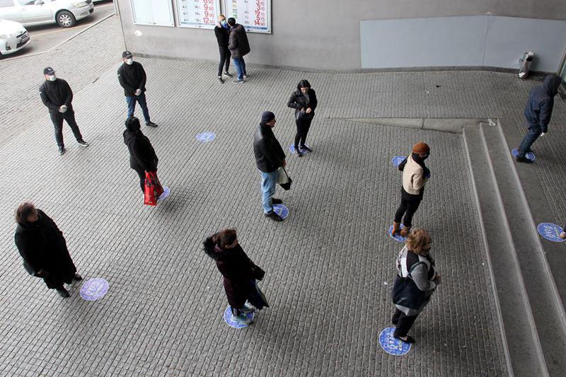 საქართველოში დღეიდან ყველა სახის მაღაზია და წარმოება იხსნება, ტანსაცმლის და ფეხსაცმლის მაღაზიების გარდა