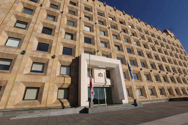 როგორ დაადგენს მთავრობა იმ ადამიანების რაოდენობას, ვინც საგანგებო მდგომარეობის პირობებში სამსახური დაკარგა - ვიცე-პრემიერის განმარტება