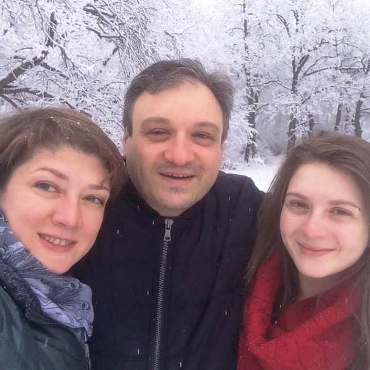 ვიცე-პრემიერ მაია ცქიტიშვილის ოჯახური ცხოვრება - საზოგადოებისთვის უცნობი ქმარი და ქალიშვილი, რომელიც ბრიტანეთის პრესტიჟულ უნივერსიტეტში სწავლობს