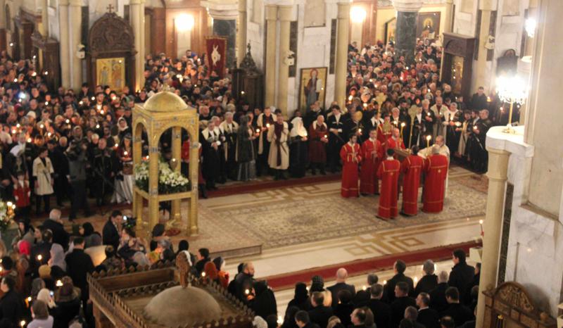 "აღდგომის ლიტანიობაზე მრევლის შეკრება "კომენდანტის საათის" დარღვევა იქნება მაშინაც, თუ ტაძრებში 21:00 საათამდე მივლენ და დილამდე დარჩებიან"