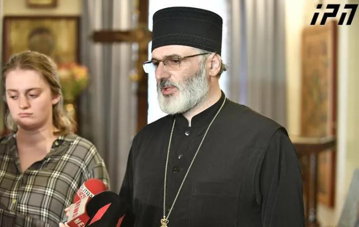 "10-ზე მეტმა ქვეყანამ კონკრეტული ვაქცინის გამოყენება შეაჩერა და თქვეს, რომ სჭირდებათ ორკვირიანი დაკვირვების ვადა - მრევლს ვურჩევდი, მოგვეცადა..." - დეკანოზი