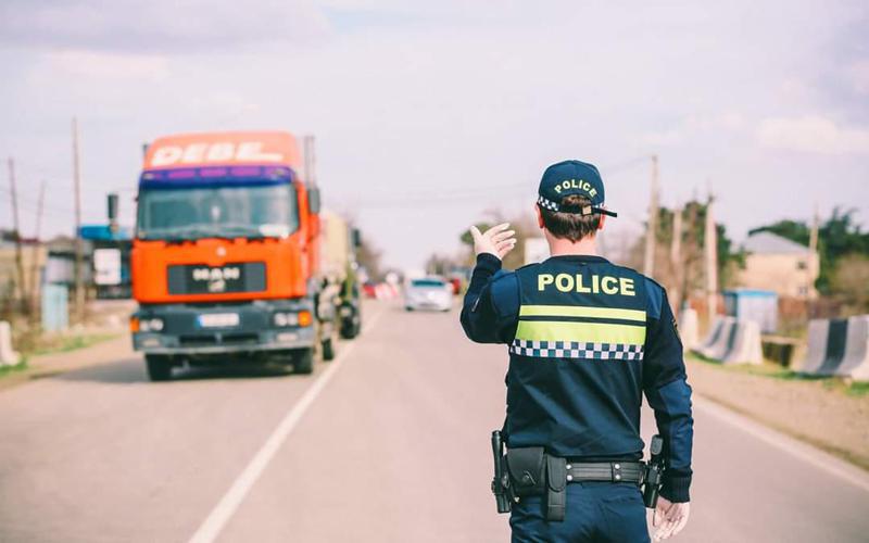 ვის არ ეხება 4 დიდი ქალაქის ჩაკეტვის დროს დაწესებული შეზღუდვები - გაეცანით სიას