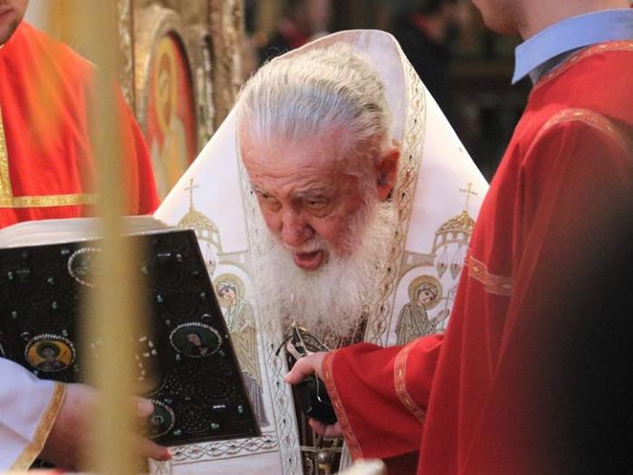 "საქართველოს ეკლესია მიესალმება ძუძუთი კვების ტრადიციის აღდგენას" - პატრიარქი