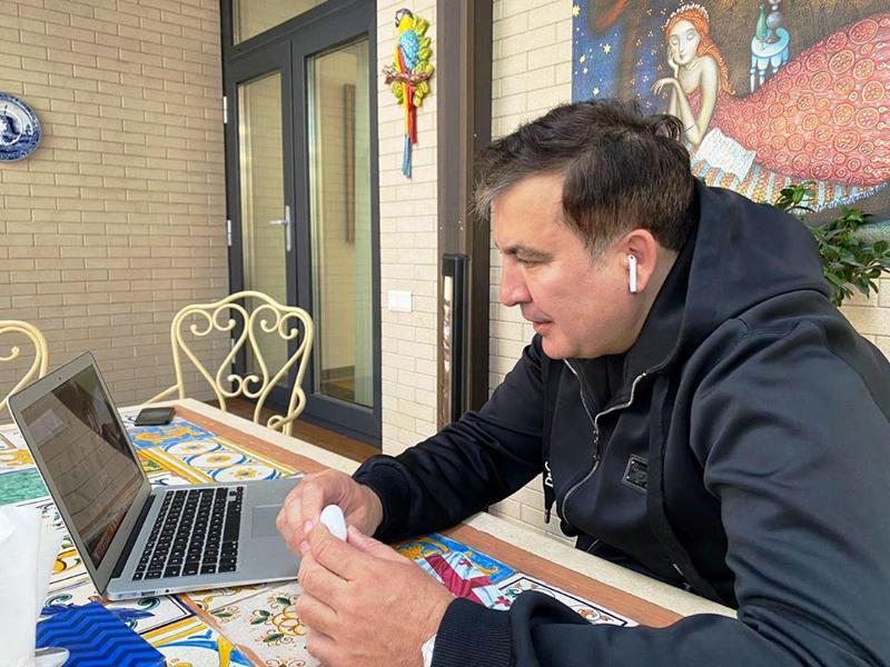 "უკრაინასა და საქართველოს შორის ყველაფერი კარგად იქნება" - რას წერს მიხეილ სააკაშვილი "ფეისბუქზე"