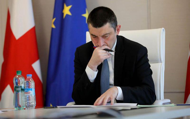 "სამსახურში რომ მოვდიოდი, 6-7 მანქანას ვამოწმებინებდი და ყველას საშვი ჰქონდა" - რას ამბობს გახარია საშვების დიდი ოდენობით გაცემაზე