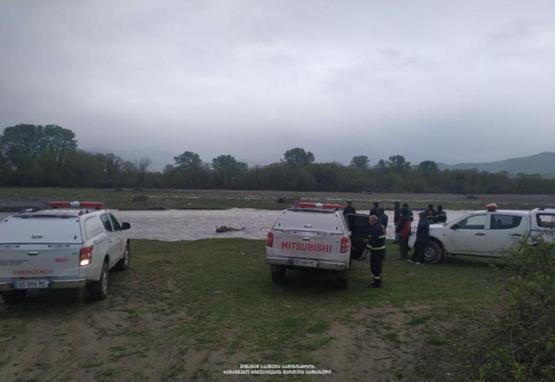 მაშველებმა მდინარე ალაზანში 80 წლის მწყემსის ცხედარი იპოვეს