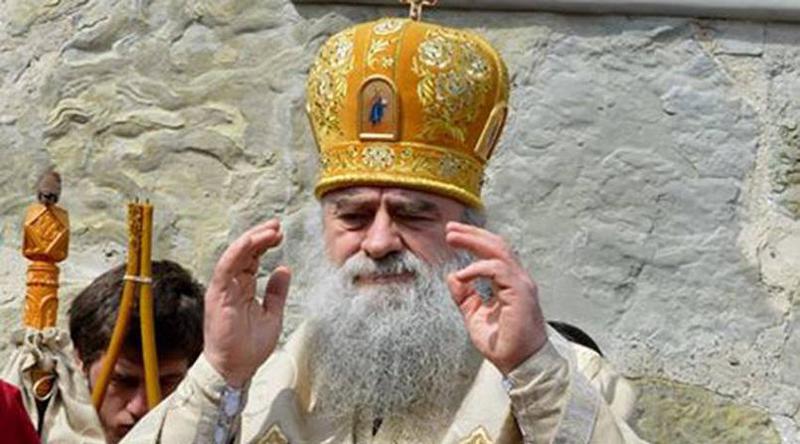 "ჩხუბი ერისკაცებს შორის მოხდა... გარყვნილი ადამიანები გაყრილი მყავს ეპარქიიდან" - მეუფე იობი