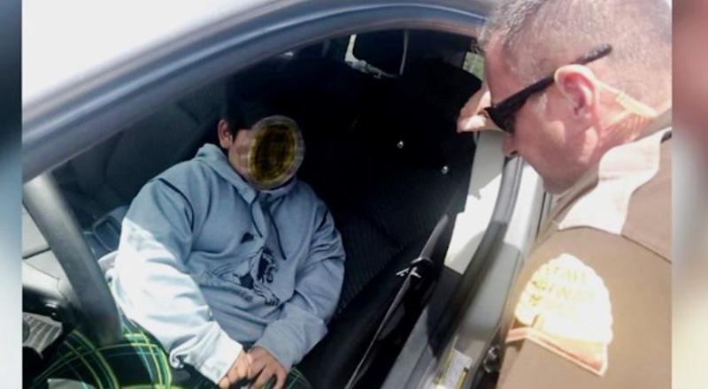 5 წლის ბიჭი პოლიციამ ავტომობილის მართვის დროს "გამოიჭირა" - "თქვა, რომ კალიფორნიაში ლამბორჯინის საყიდლად მიდიოდა"