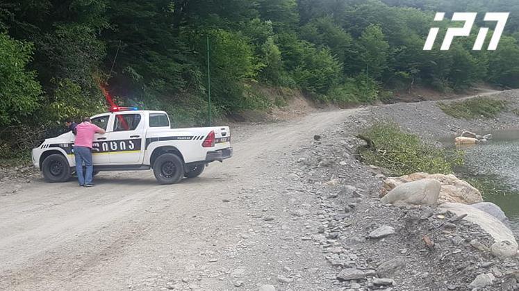 თუშეთის გზაზე მეწყერის ქვეშ მოყოლილ ერთ ადამიანს ამ დრომდე ეძებენ