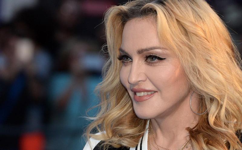 მადონა საავადმყოფოში გადაიყვანეს - რა დაემართა პოპვარსკვლავს და რა განცხადებას ავრცელებს მისი პროდიუსერი